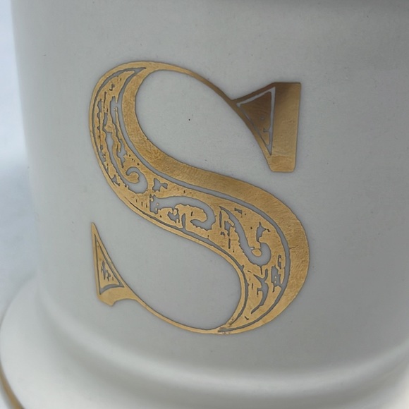 Anthropologie Monogram Initial S White and Gold Ceramic Mug - Picture 5 of 6